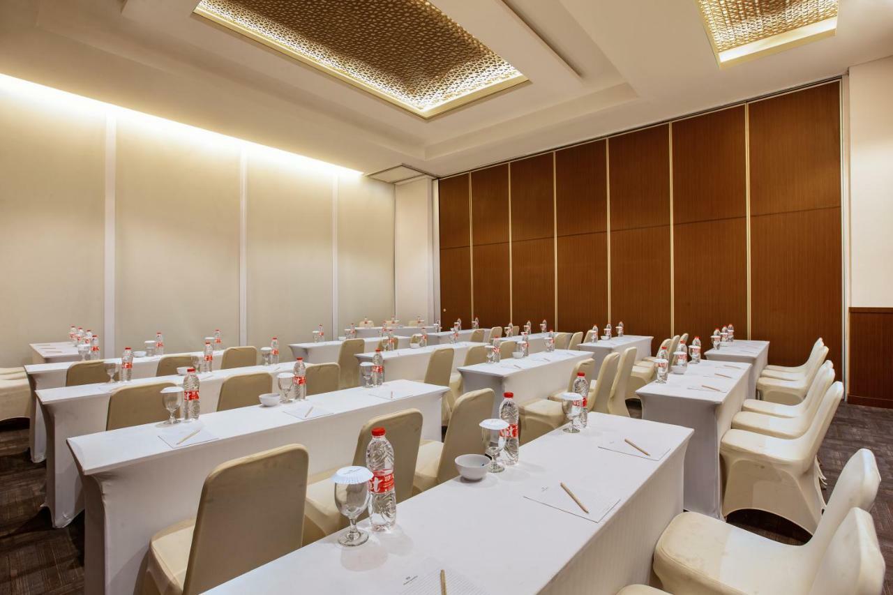 Hotel Santika Gresik المظهر الخارجي الصورة