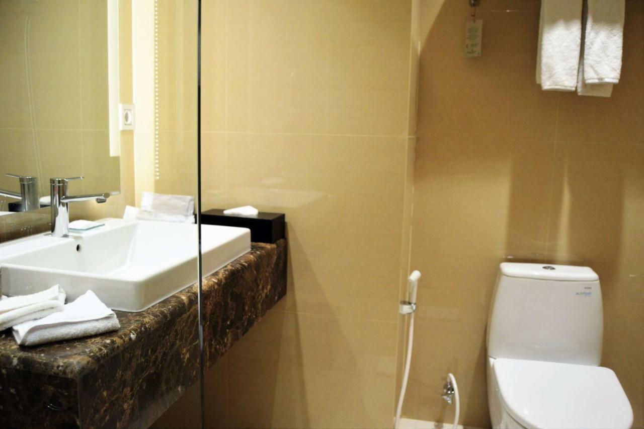 Hotel Santika Gresik المظهر الخارجي الصورة